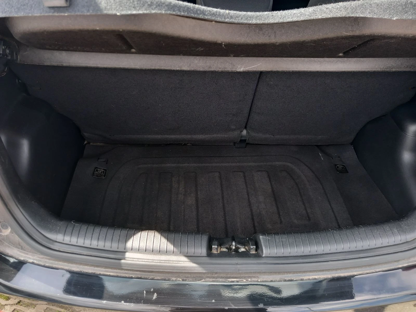 Hyundai I10, снимка 15 - Автомобили и джипове - 54229701