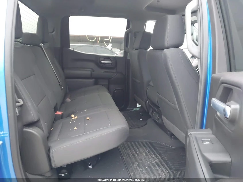Chevrolet Silverado 2.7l 1500 4Wd Short Bed Custom, снимка 8 - Автомобили и джипове - 54431613