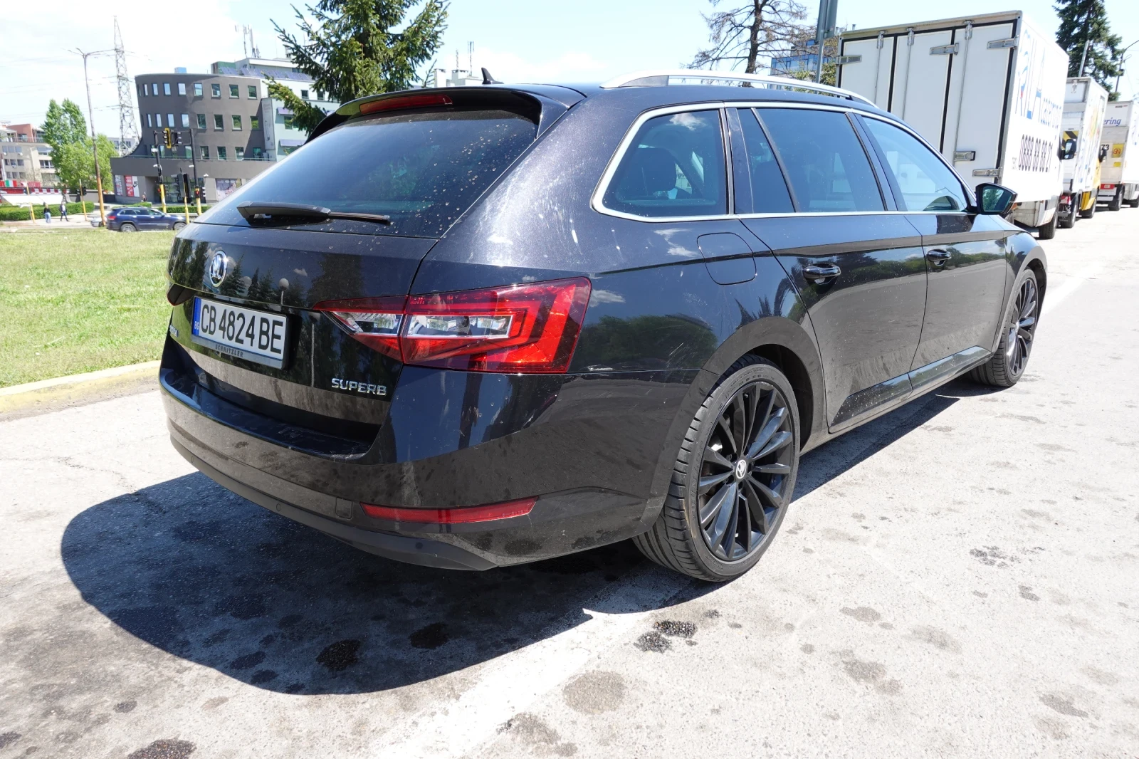 Skoda Superb, снимка 3 - Автомобили и джипове - 54497244