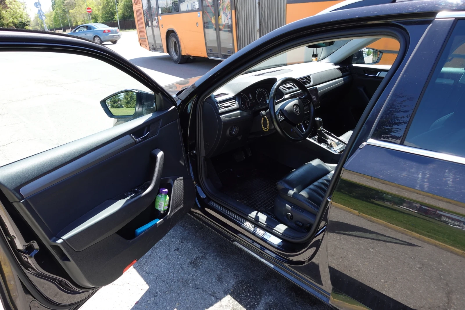 Skoda Superb, снимка 9 - Автомобили и джипове - 54497244