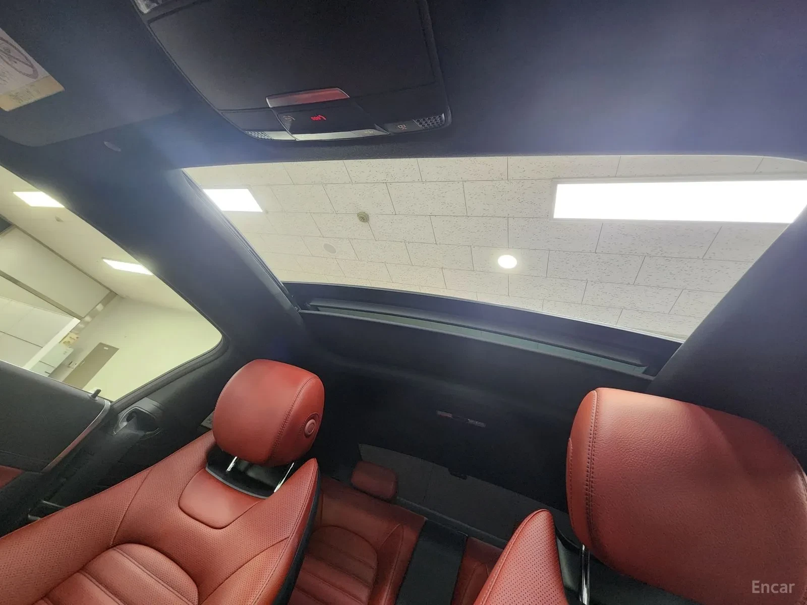 Mercedes-Benz C 43 AMG COUPE* FULL* AMG-PACK* NOV* 4000KM!!!* UNIKAT* , снимка 15 - Автомобили и джипове - 55170925