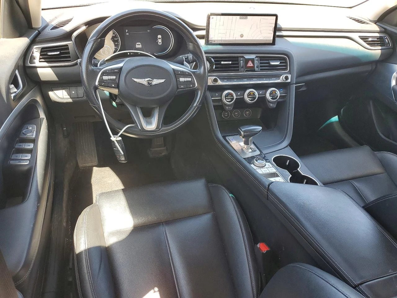 Genesis G70 2.0 T | KEYLESS | АМБИЕНТ | ПОДГРЕВ, снимка 8 - Автомобили и джипове - 55281130