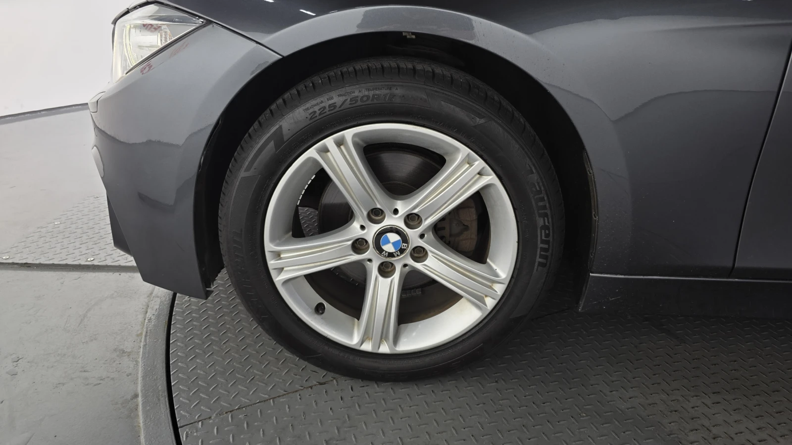 BMW 320, снимка 5 - Автомобили и джипове - 55371853