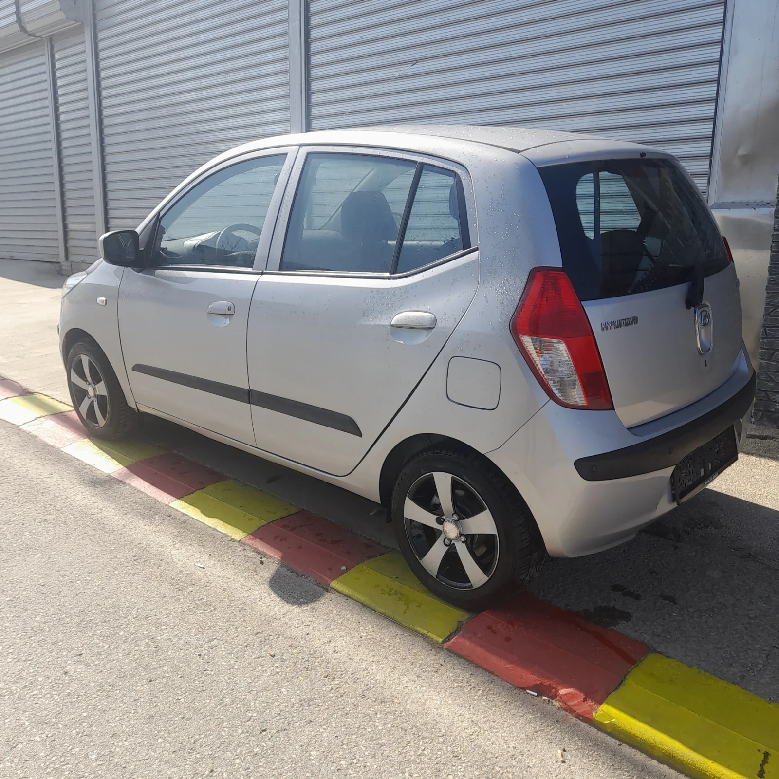 Hyundai I10, снимка 4 - Автомобили и джипове - 56207783