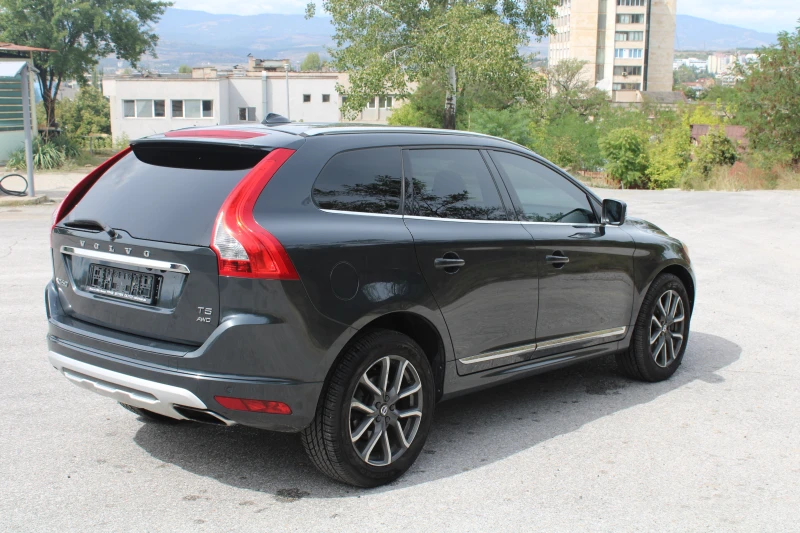 Volvo XC60 T5 2.5, снимка 3 - Автомобили и джипове - 47281302