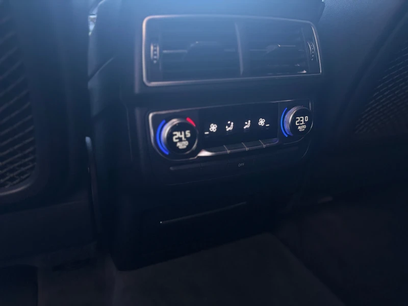Audi Q7 BLACK FRIDAY!!!* TOP* QUATTRO* ЛИЗИНГ* , снимка 14 - Автомобили и джипове - 52328656