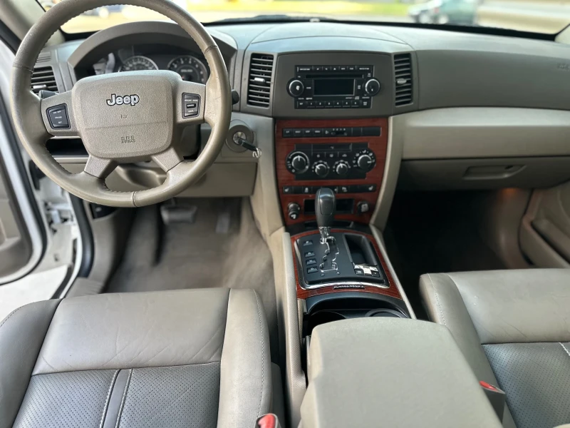 Jeep Grand cherokee 3000Crd(237000 км), снимка 9 - Автомобили и джипове - 51898803