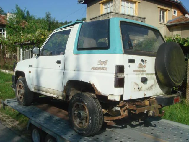 Daihatsu Feroza 1.6 16V, снимка 3 - Автомобили и джипове - 46834373