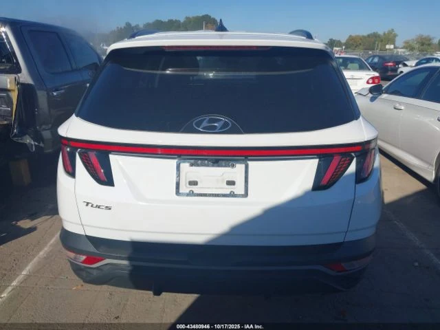 Hyundai Tucson * УНИКАТ* Камера* Blind* Remote* Asisstance, снимка 8 - Автомобили и джипове - 53028585