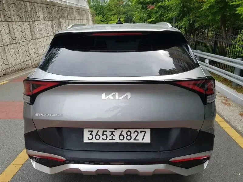 Kia Sportage * 5Th Generation Diesel * 2.0 2Wd * Prestige, снимка 8 - Автомобили и джипове - 55058646