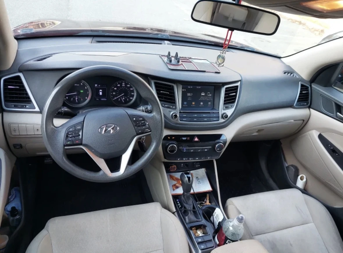 Hyundai Tucson Hyundai Tucson 2, 0i ГАЗОВ ИНЖЕКЦИОН - изображение 6