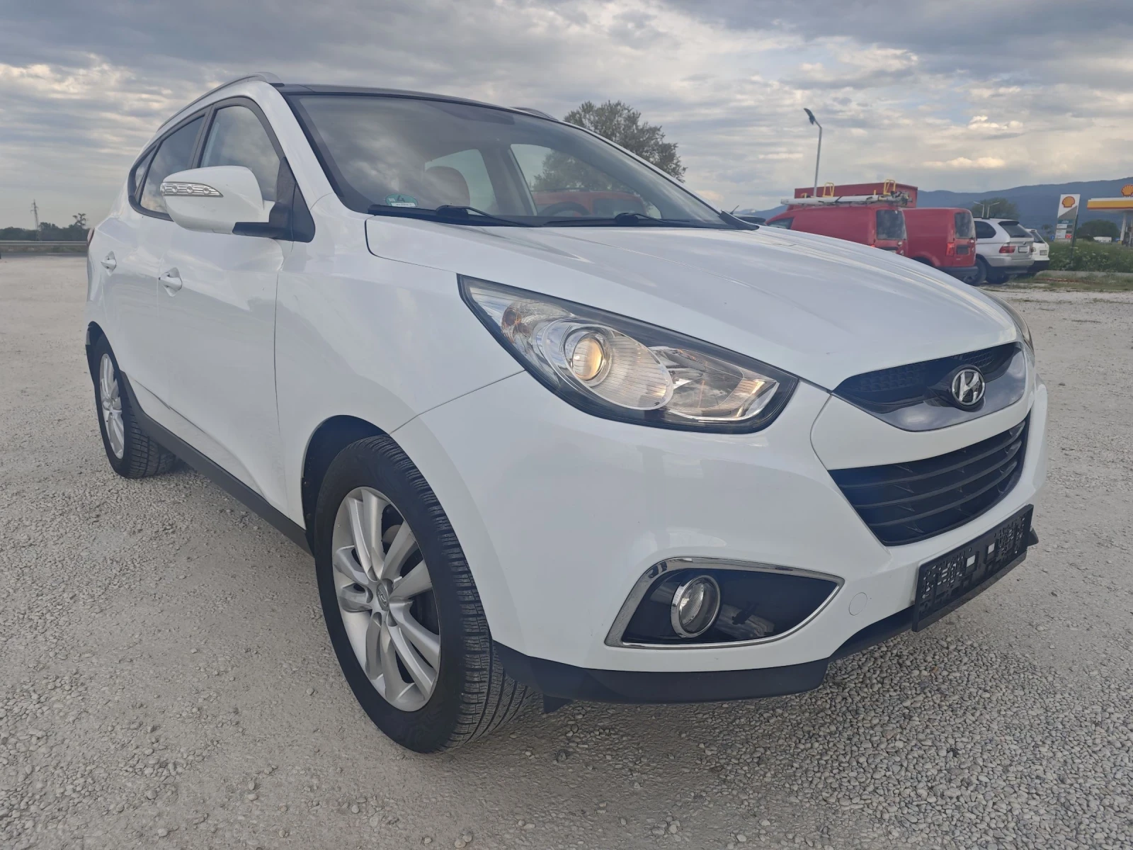 Hyundai IX35 2.0  NAVI Automat CATCHER - изображение 4