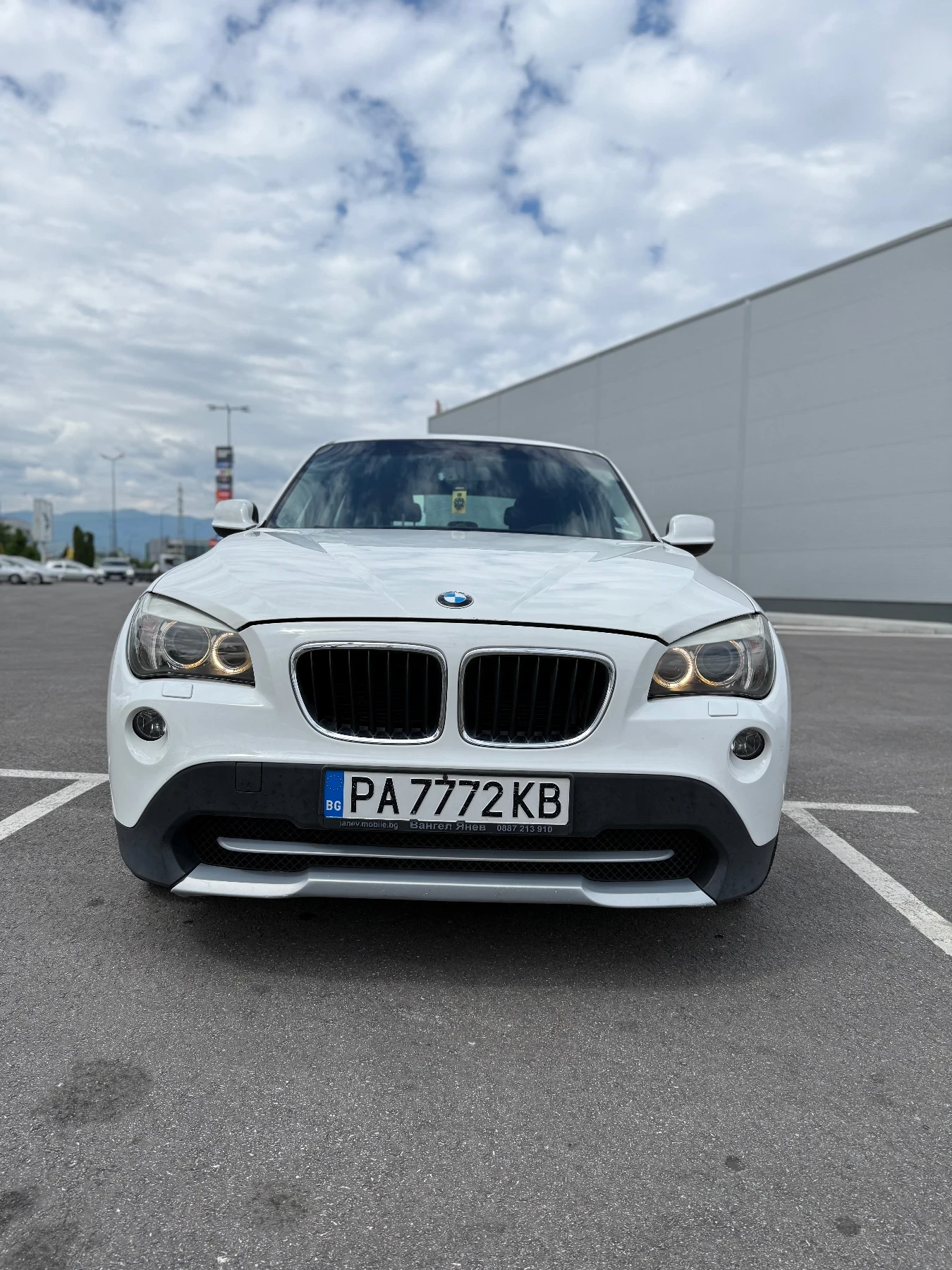 BMW X1 SDrive - изображение 3