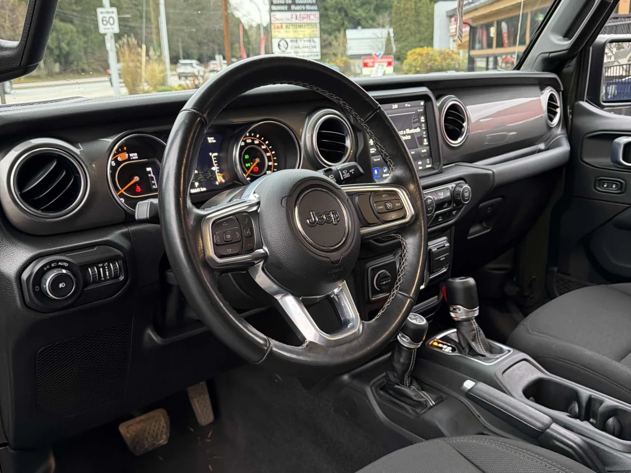 Jeep Wrangler CARFAX* АВТОФИНАНСИРАНЕ* БЕЗ ПЪРВОНАЧАЛНА ВНОСКА*  - изображение 5