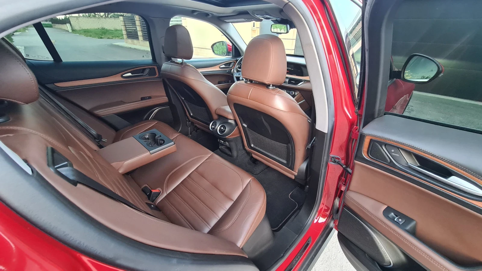 Alfa Romeo Stelvio 2.0 Turbo TI Lusso* Q4 AWD* Distronik* Panorama*  | Mobile.bg � ����������� 13