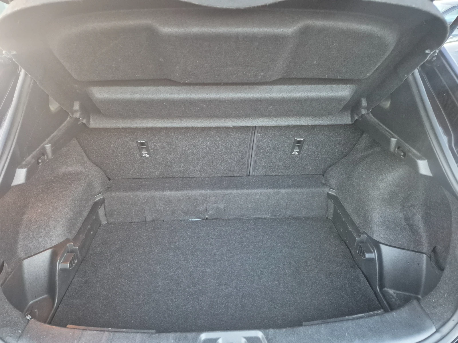 Nissan Qashqai 1.2  - 116 к.с  ТОП, снимка 13 - Автомобили и джипове - 54715087