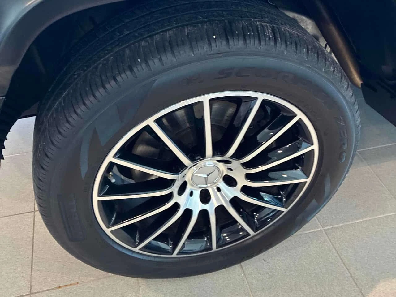 Mercedes-Benz G 500 * 550 * CARFAX * ОТ ПРЕДСТАВИТЕЛСТВО, снимка 7 - Автомобили и джипове - 54896419