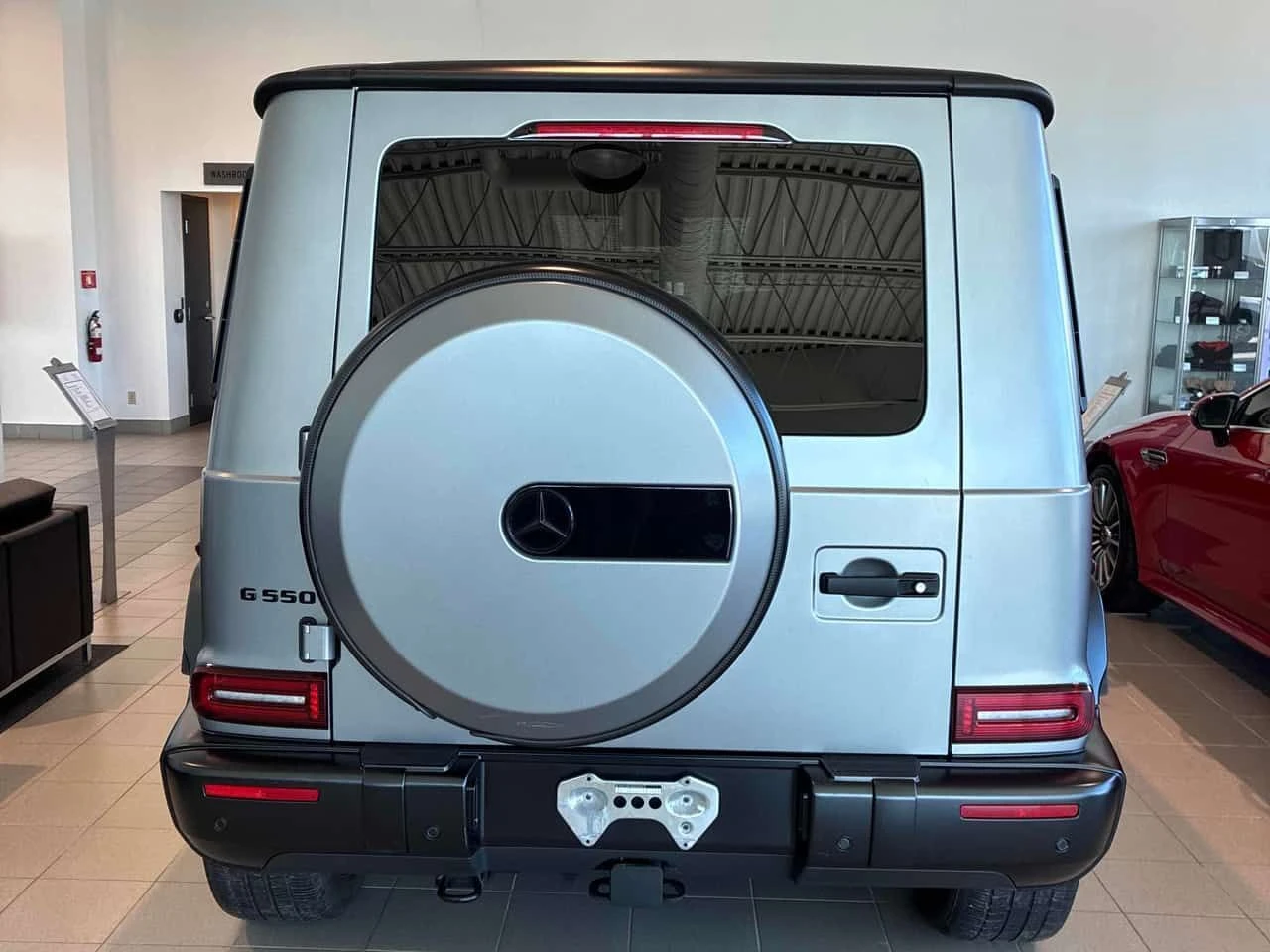 Mercedes-Benz G 500 * 550 * CARFAX * ОТ ПРЕДСТАВИТЕЛСТВО, снимка 4 - Автомобили и джипове - 54896419