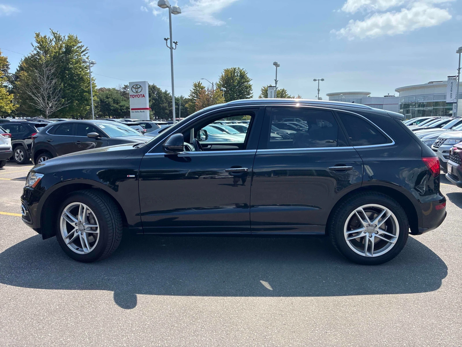 Audi Q5 * 3.0T Progressiv * CARFAX * ОТ ПРЕДСТАВИТЕЛСТВО *, снимка 16 - Автомобили и джипове - 55812031