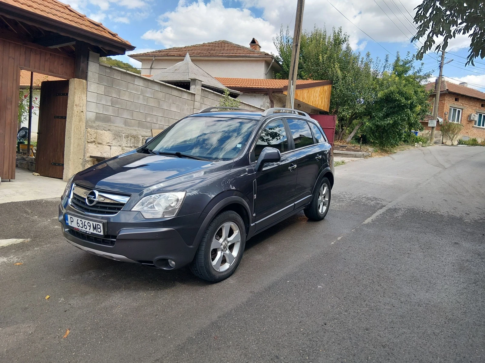 Opel Antara, снимка 2 - Автомобили и джипове - 56526350