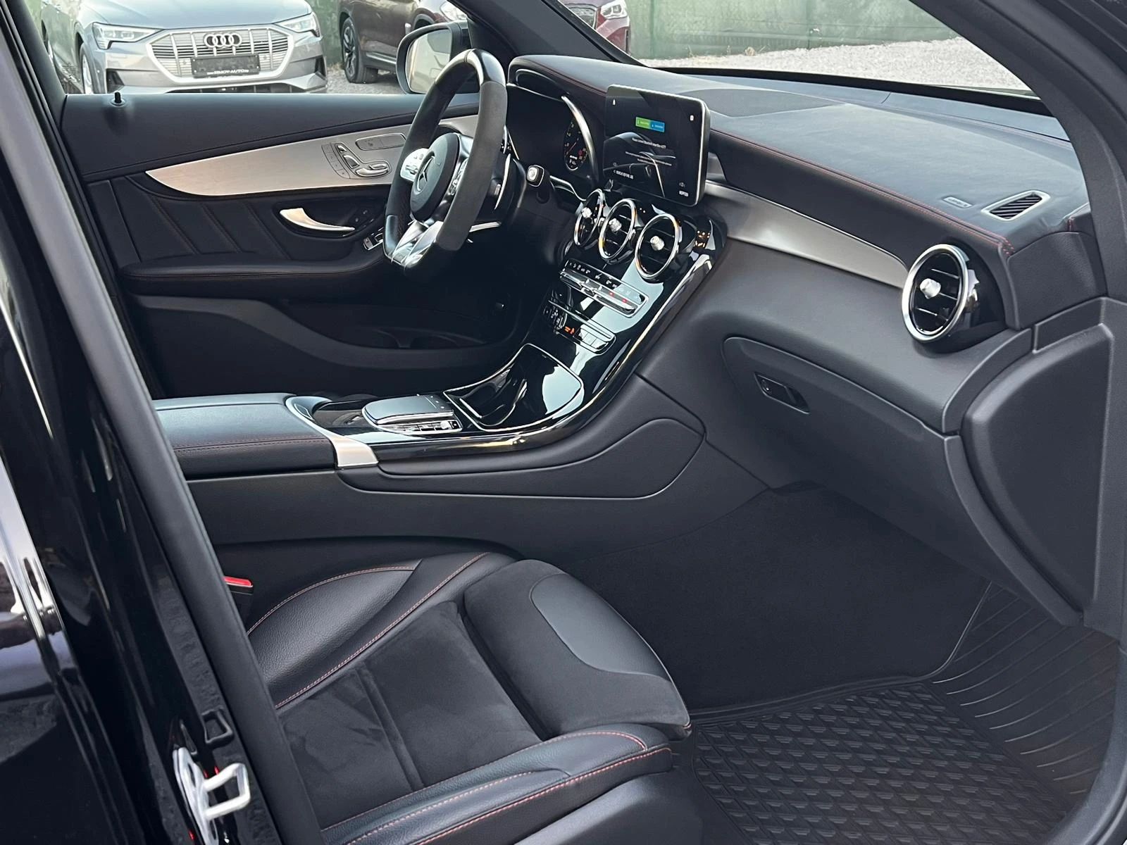 Mercedes-Benz GLC 43 AMG 4MATIC Distr Pano Keyless Cam360* Carplay  | Mobile.bg � ����������� 7