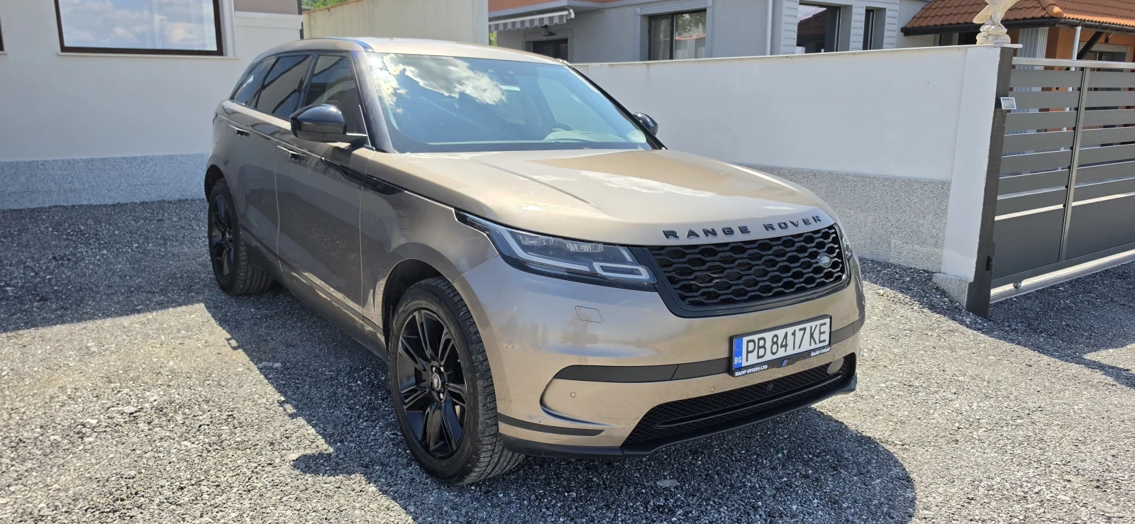 Land Rover Range Rover Velar, снимка 2 - Автомобили и джипове - 56624831