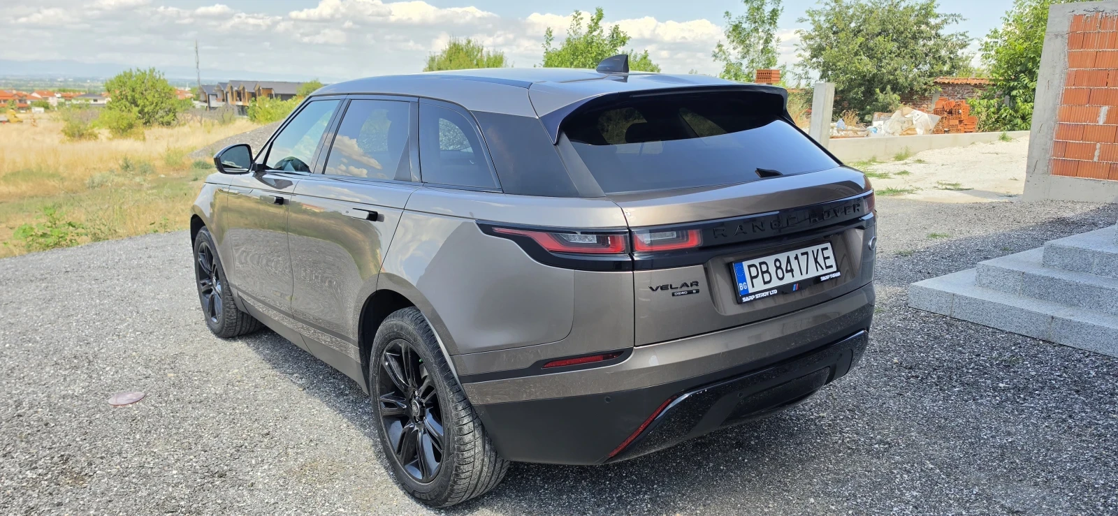 Land Rover Range Rover Velar, снимка 4 - Автомобили и джипове - 56624831
