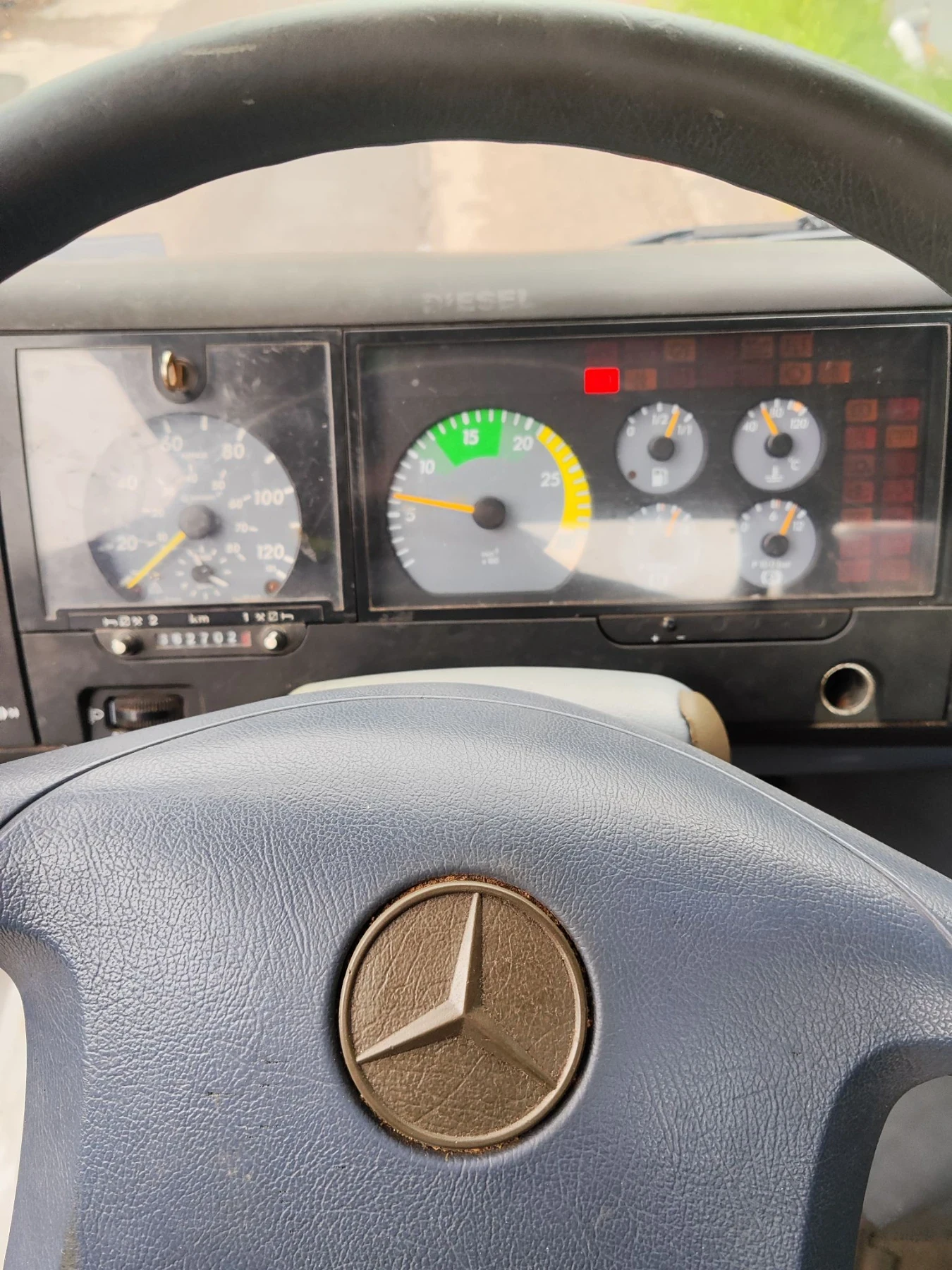 Mercedes-Benz 614 Vario, снимка 6 - Камиони - 55600661