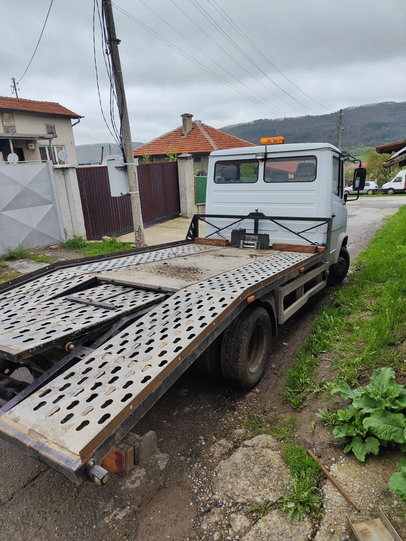 Mercedes-Benz 614 Vario, снимка 3 - Камиони - 55600661