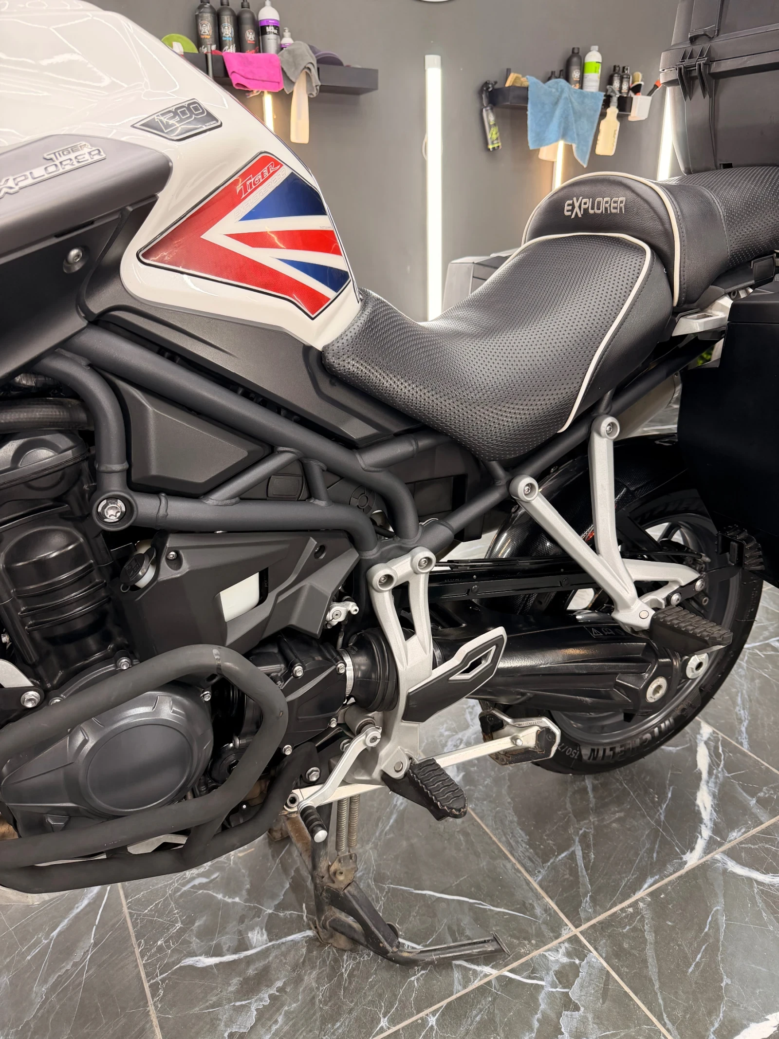 Triumph Tiger 1200XC Tiger Explorer - изображение 7