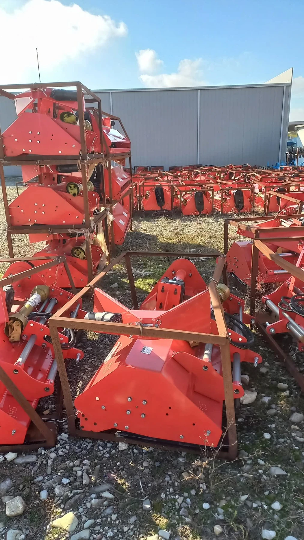  ISEKI     | Mobile.bg   14