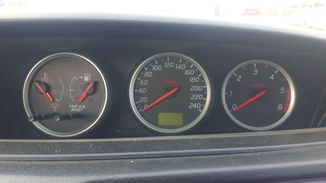 ����� ����� ������� 2002-2007�. Nissan Primera, ����� 2200���, 93kW, 126k� | Mobile.bg � ����������� 11