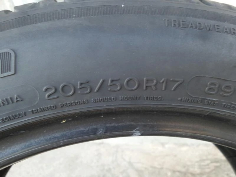 Гуми Летни 205/50R17, снимка 5 - Гуми и джанти - 18441157