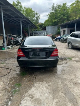     Mercedes-Benz C 200