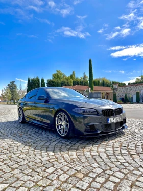 Обява за продажба на BMW 530 * ОБСЛУЖЕН * HUD * DISTRONIC * SAT * SHADOW LINE * ~32 100 лв. - изображение 1