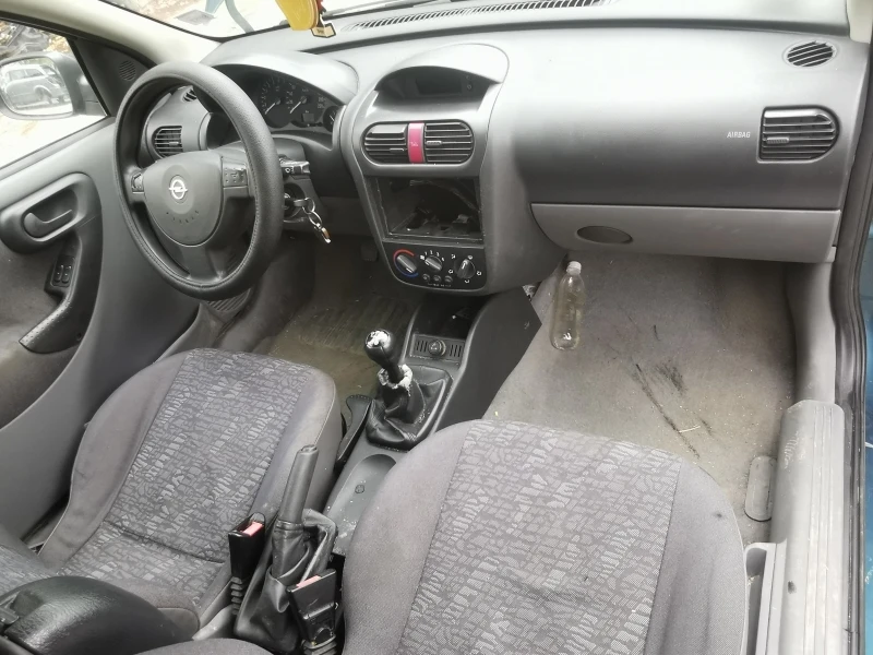 Opel Corsa 1.0i, снимка 9 - Автомобили и джипове - 37840181