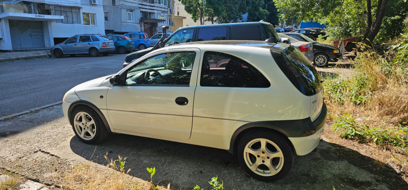 Opel Corsa, снимка 5 - Автомобили и джипове - 46216764