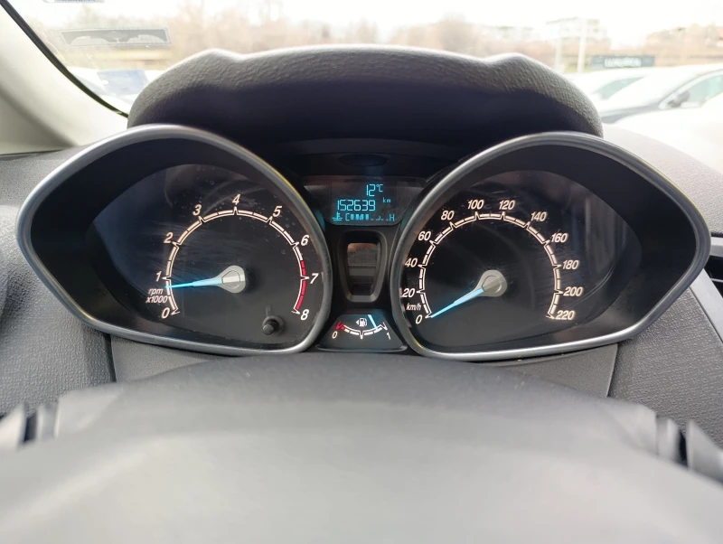 Ford Fiesta 1.25 82hp Trend, снимка 9 - Автомобили и джипове - 51354703