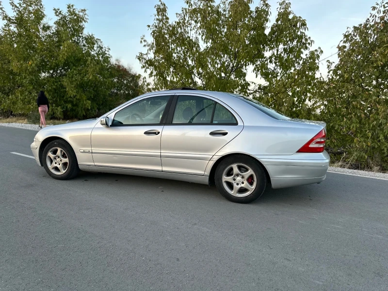 Mercedes-Benz C 180 1.8 ГАЗ-BRC, снимка 4 - Автомобили и джипове - 47461001