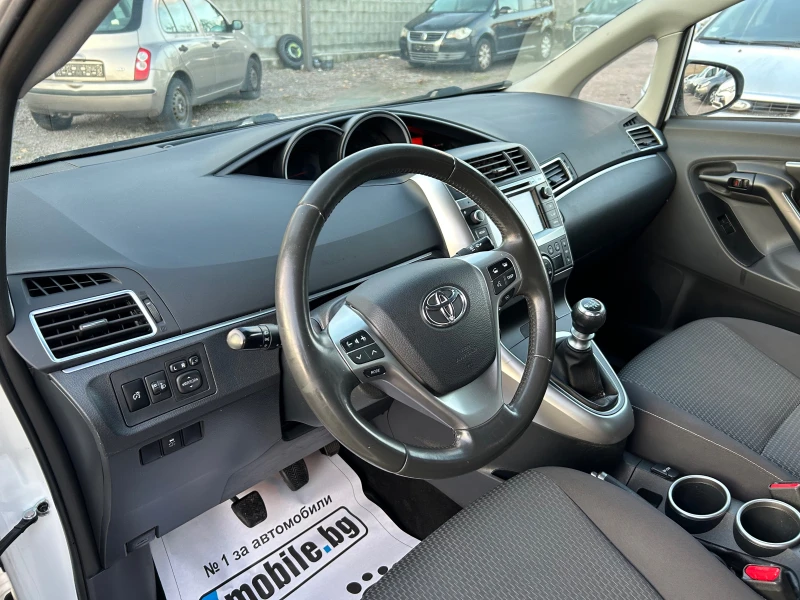 Toyota Verso 1.6d-4d НОВА!!!!, снимка 9 - Автомобили и джипове - 48323926