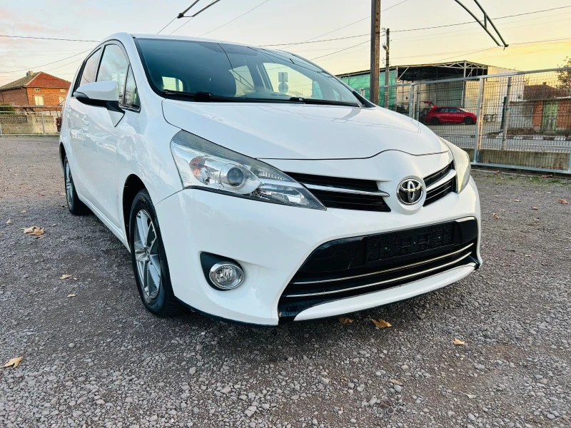 Toyota Verso 1.6d-4d НОВА!!!!, снимка 3 - Автомобили и джипове - 48323926