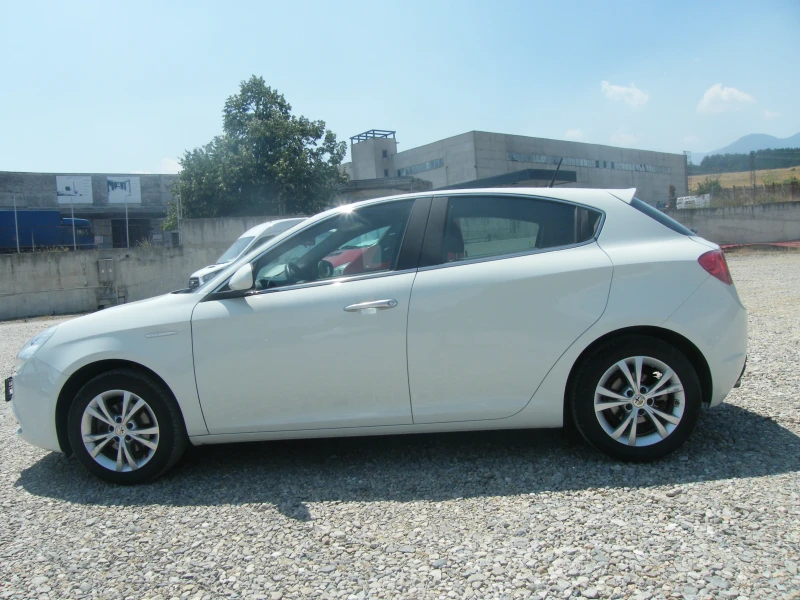 Alfa Romeo Giulietta 1.6JTD, снимка 6 - Автомобили и джипове - 51181755