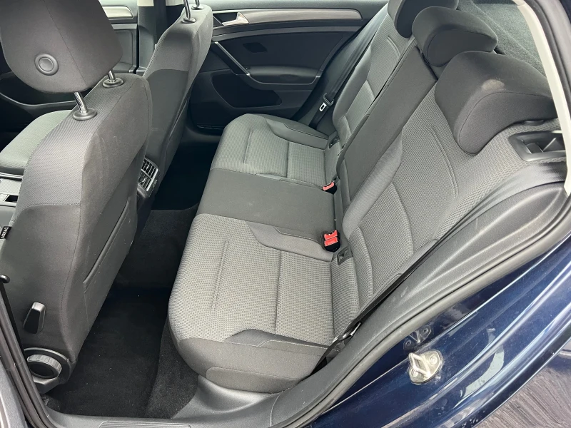 VW Golf 1.6 90коня хечбек 159км давам рама, снимка 9 - Автомобили и джипове - 52405220