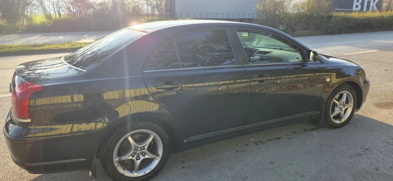 Toyota Avensis, снимка 4 - Автомобили и джипове - 52794341