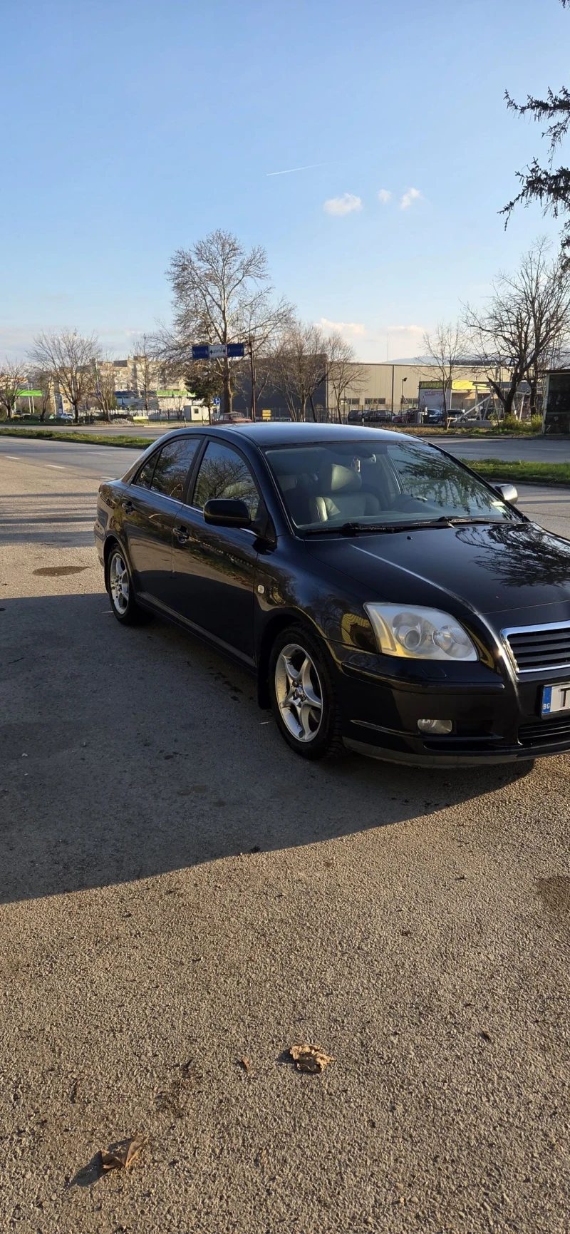 Toyota Avensis, снимка 2 - Автомобили и джипове - 52794341