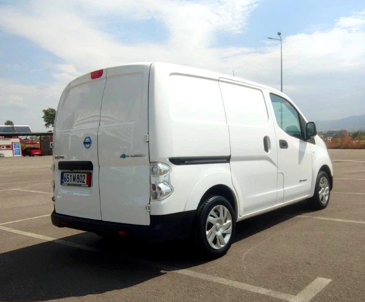 Nissan e-NV200, снимка 3 - Автомобили и джипове - 47975162