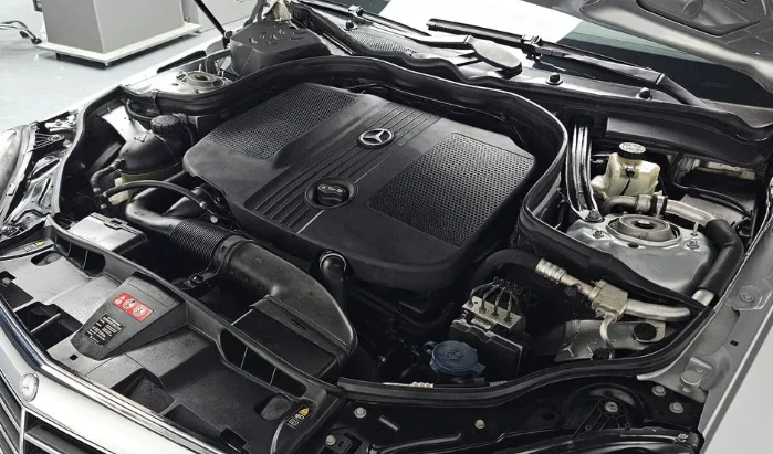 Mercedes-Benz E 220 Avantgarde - изображение 6
