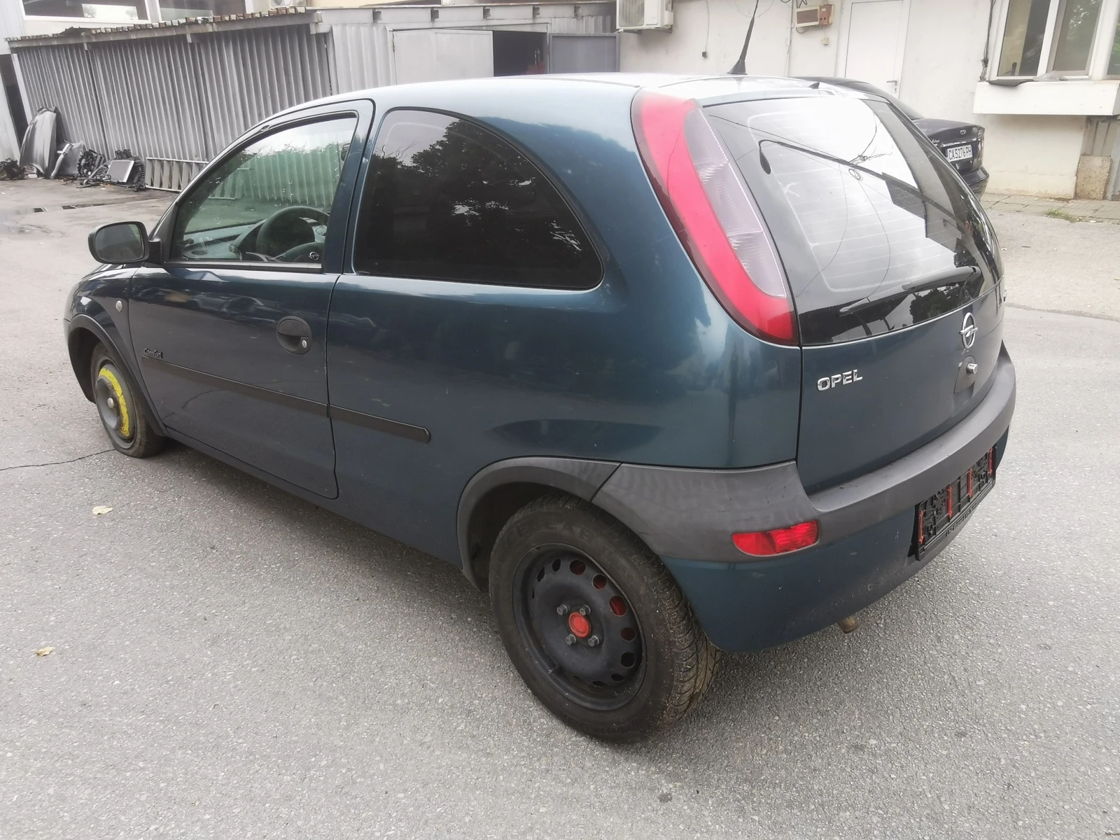 Opel Corsa 1.0i - изображение 6