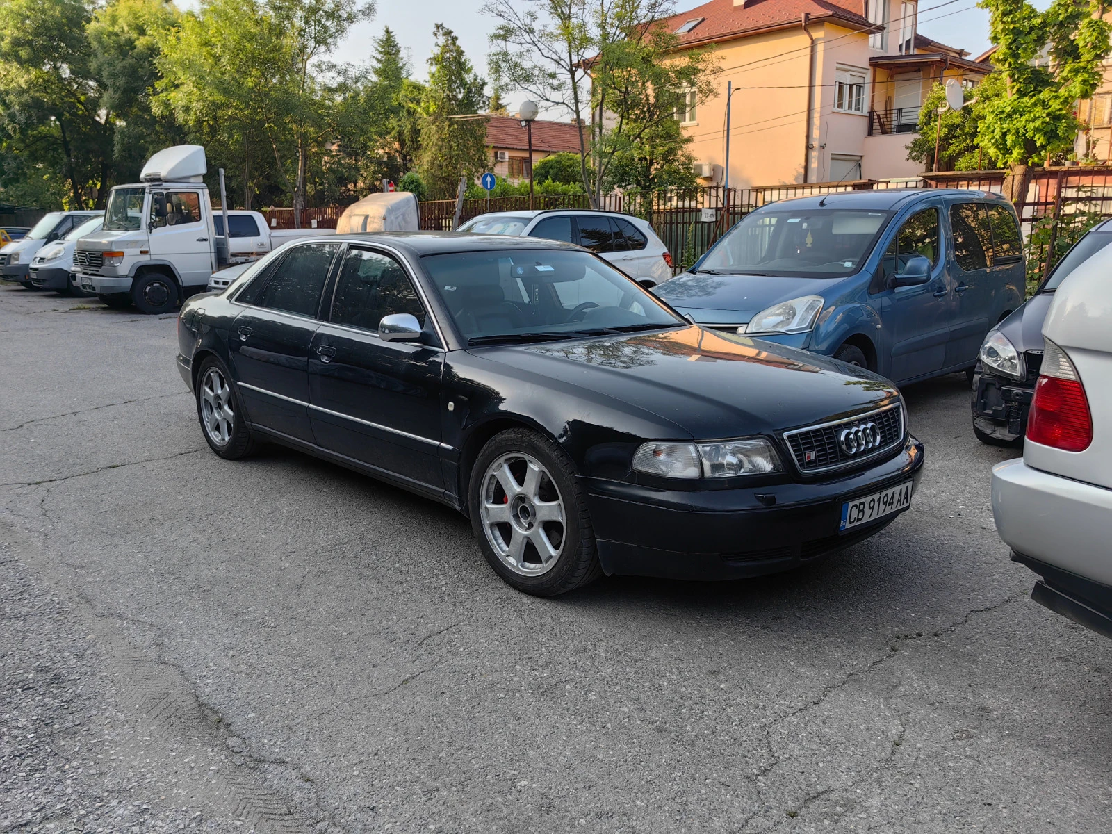 Audi S8 4.2 V8 quattro - изображение 2