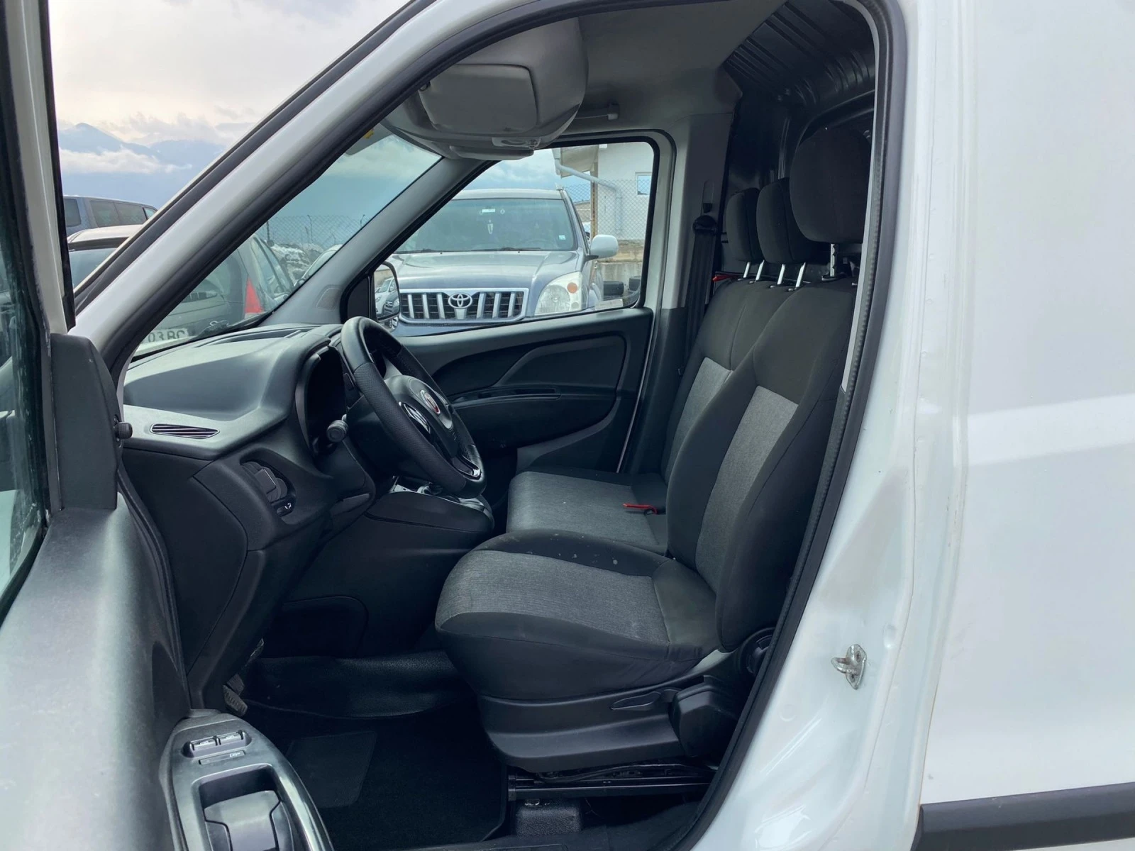 Fiat Doblo 1.4i-maxi - изображение 10